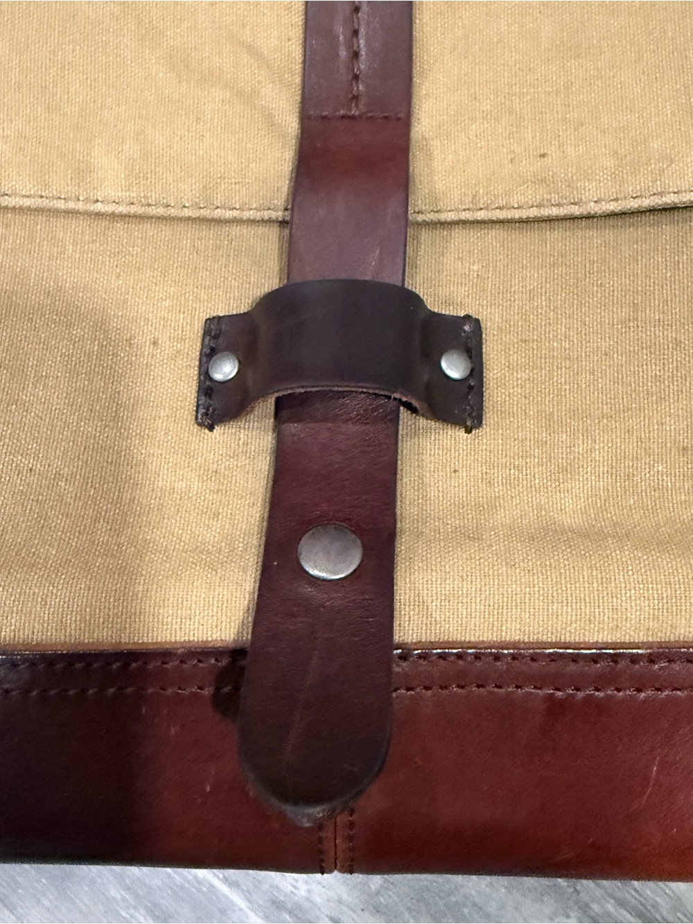 Lucky Brand Vintage Canvas Leather Messenger Bag Crossbody - Picture 4 of 10